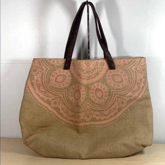 Beachy Jute Tote Bag with Pink Mandala Print - Picture 1 of 5